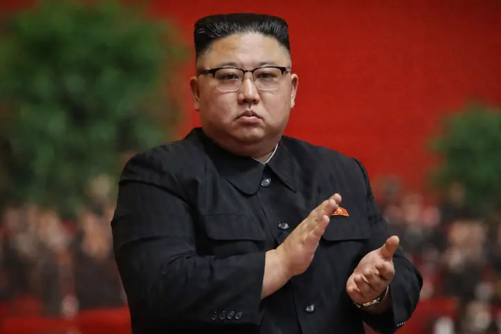 ​Kim Jong Un Sosyal Medyayı Sallıyor: İddiaların Arkasındaki Gerçek Ne?